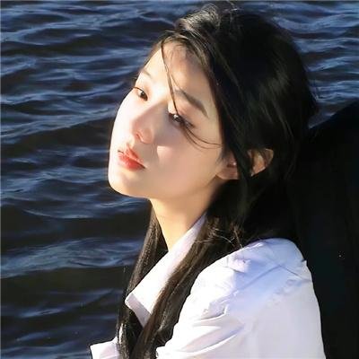 月之花园封面